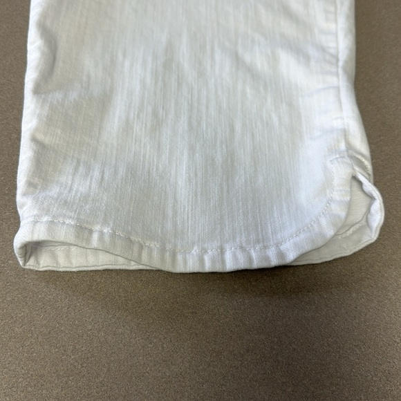 Gloria Vanderbilt All-around Slimming Effect stretch pants size 14 white capris - Picture 10 of 10